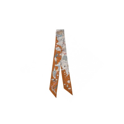 HERMES TWILLY SILK SCARF H063900S15 (86*5cm) HERMES TWILLY SILK SCARF H063900S15 (86*5cm)